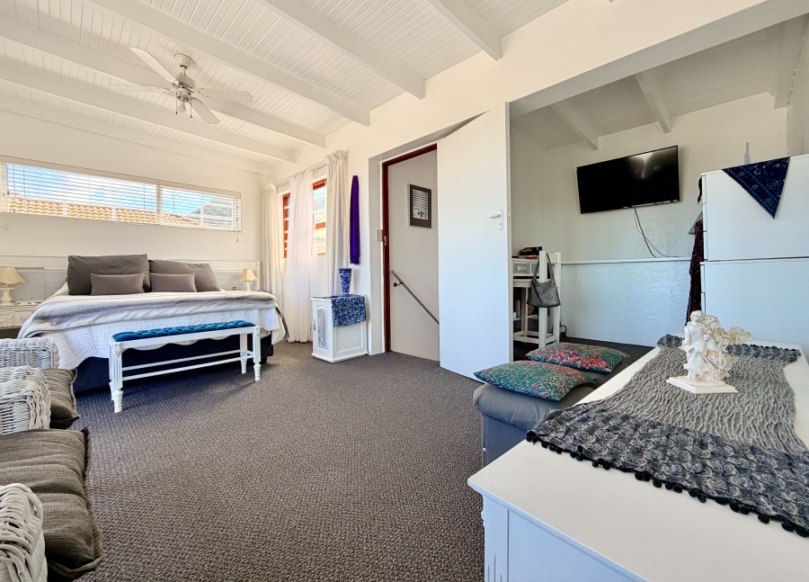 4 Bedroom Property for Sale in Onrus Western Cape